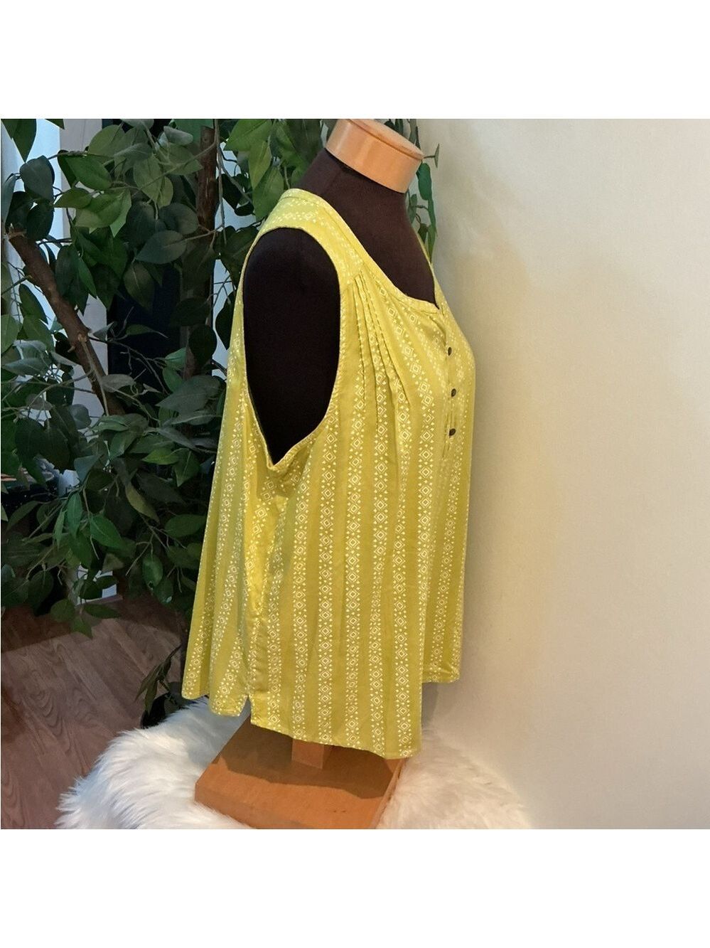 SONOMA Women's Yellowish green White patterned Tank Top Size XXL NWT - Picture 11 of 12